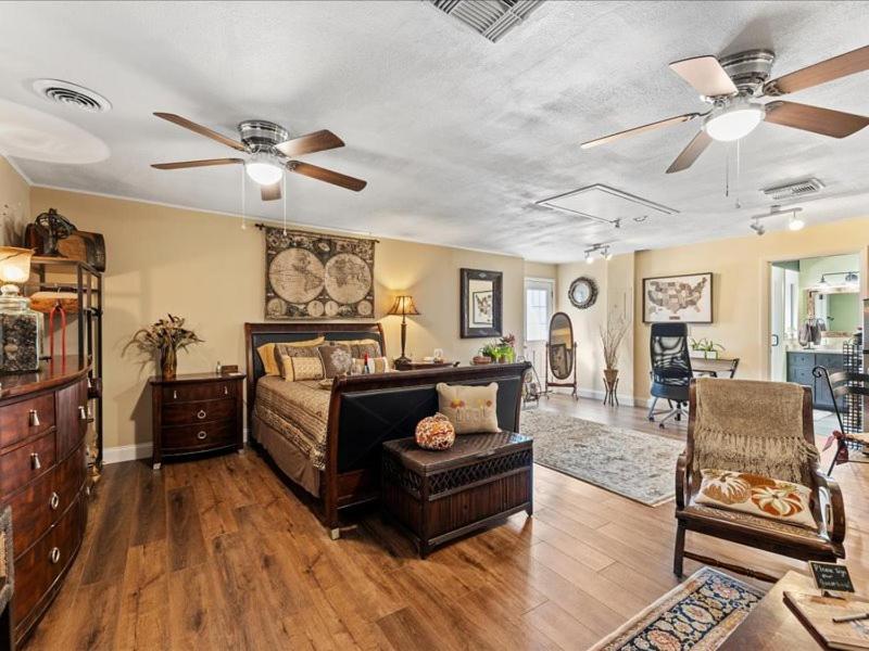 College Park-Orlando 5Star Villa Oasis - Home Away From Home - Quiet Neighborhood-Private Botanical Courtyard - Mins From Eola,Dt, Winter Park - Free Parking & Ev Plug In Екстериор снимка