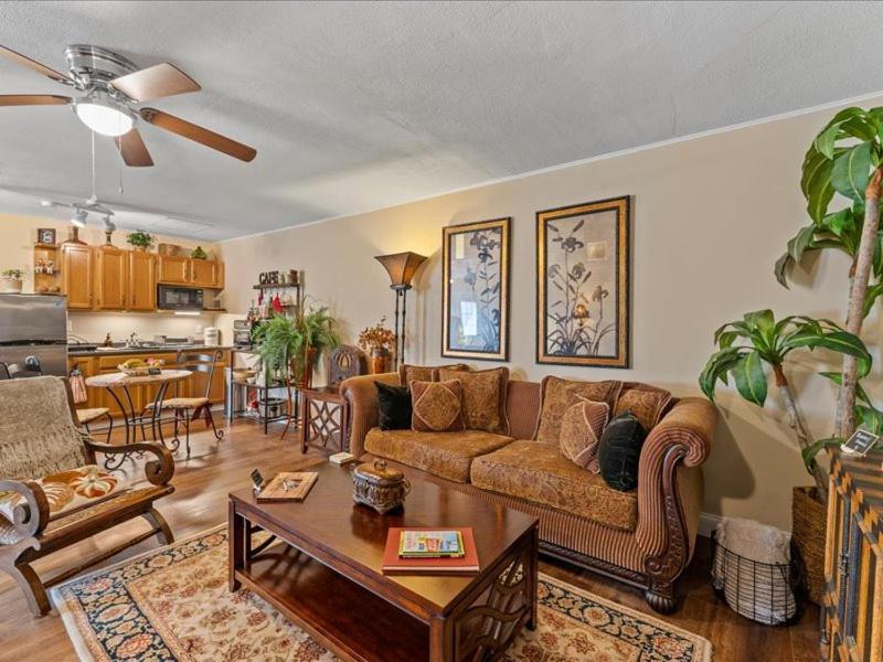 College Park-Orlando 5Star Villa Oasis - Home Away From Home - Quiet Neighborhood-Private Botanical Courtyard - Mins From Eola,Dt, Winter Park - Free Parking & Ev Plug In Екстериор снимка